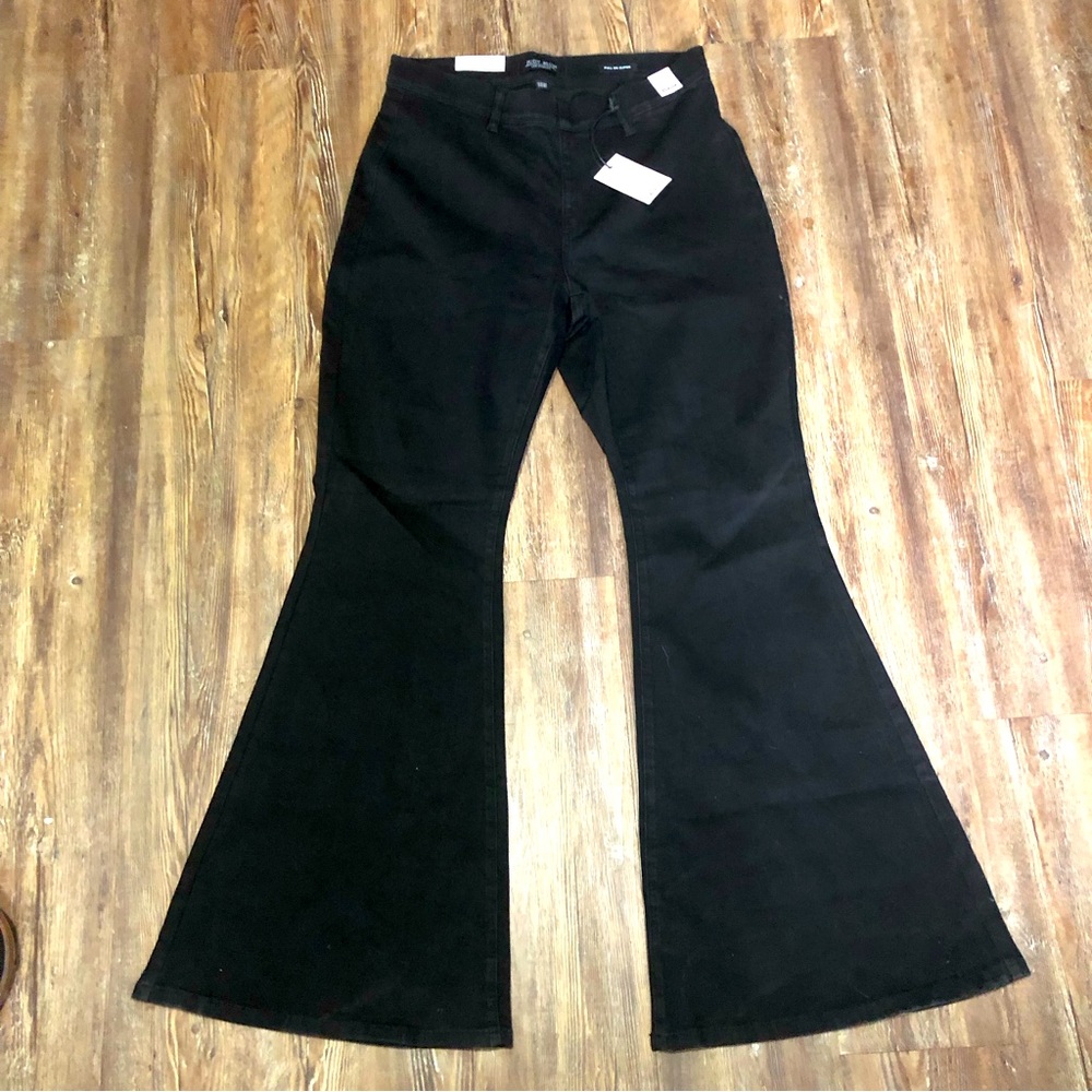 Judy Blue Women's Size 14W High Rise Pull On Super Flare Jeans